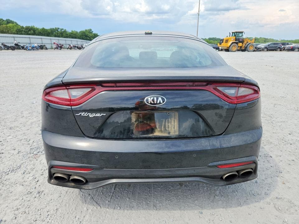 2018 KIA STINGER BASE 6