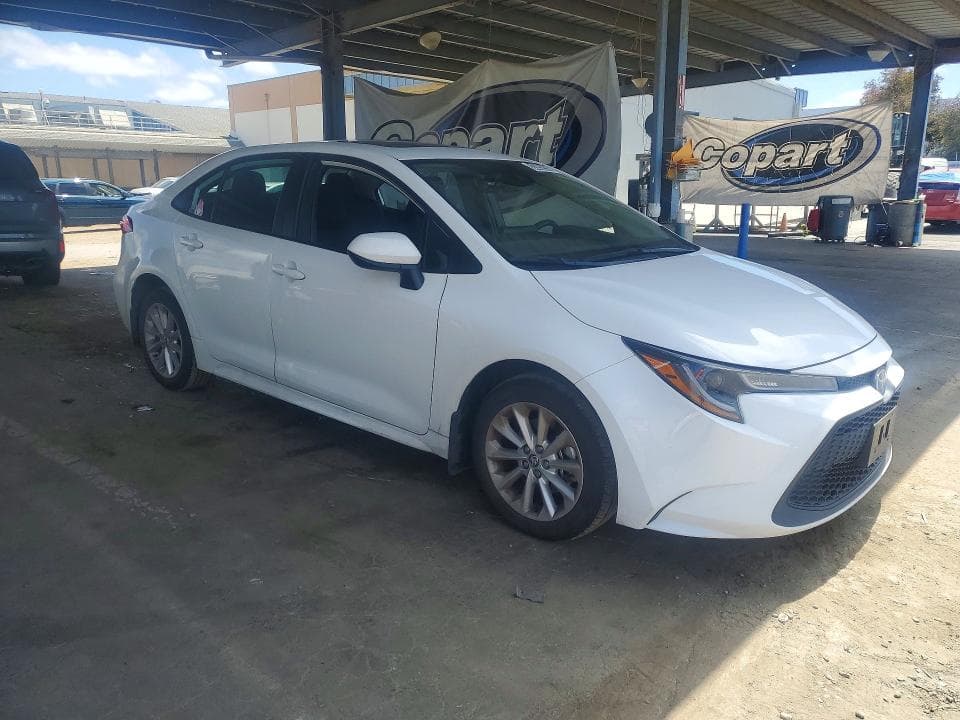 2022 TOYOTA COROLLA LE LE 4