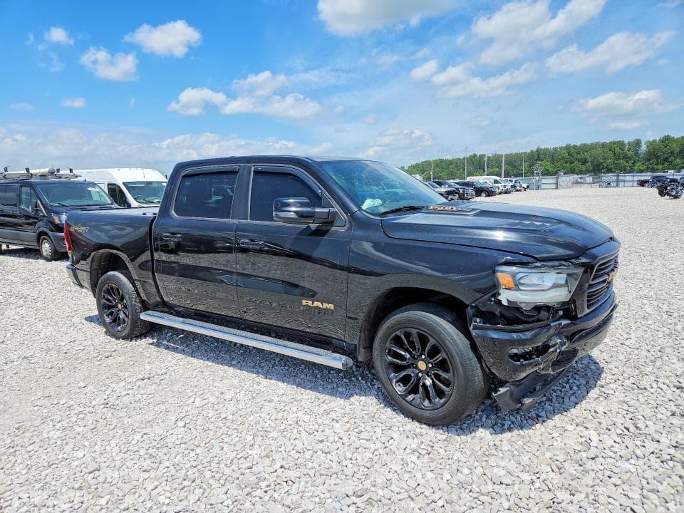 2023 RAM 1500 LARAMIE LARAMIE 4