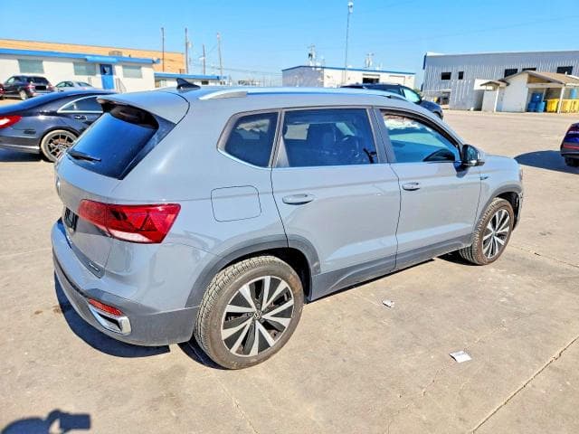 2022 VOLKSWAGEN TAOS SE IQ DRIVE 3