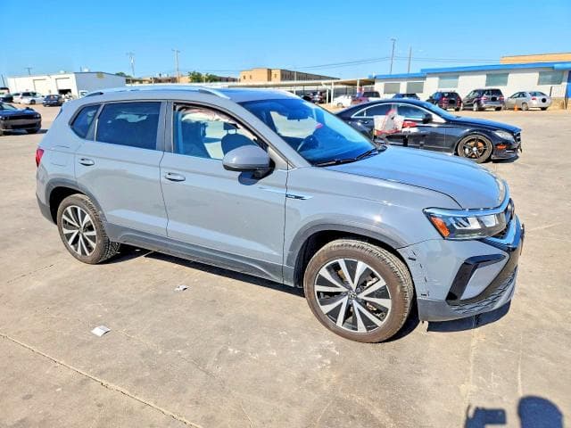 2022 VOLKSWAGEN TAOS SE IQ DRIVE 4