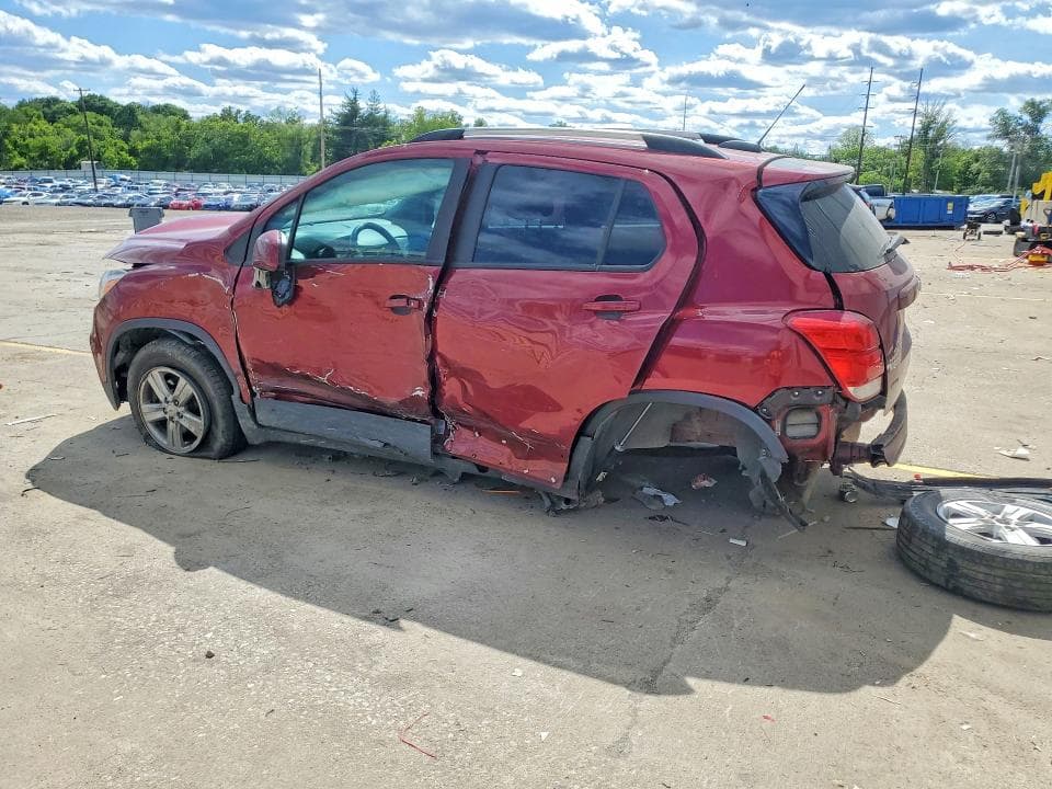 2021 CHEVROLET TRAX 1LT 2