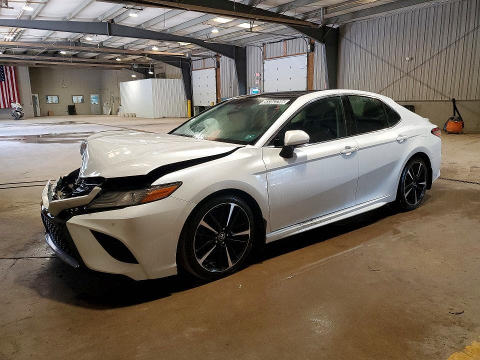 2018 TOYOTA CAMRY XSE V6 - 1