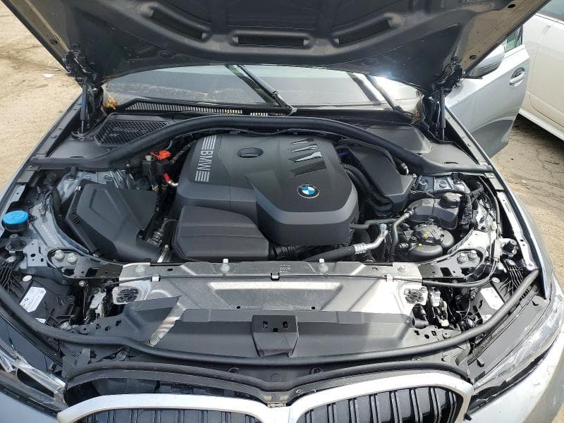2025 BMW 330XI 12