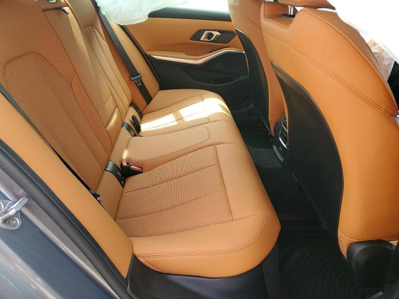 2025 BMW 330XI 11