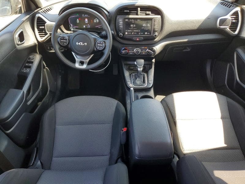 2023 KIA SOUL LX 8