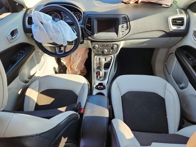 2019 JEEP COMPASS LATITUDE LATITUDE 8