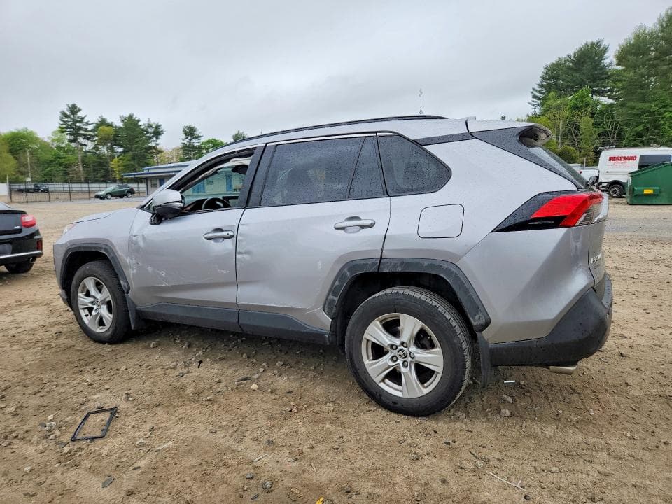 2020 TOYOTA RAV4 XLE XLE 2