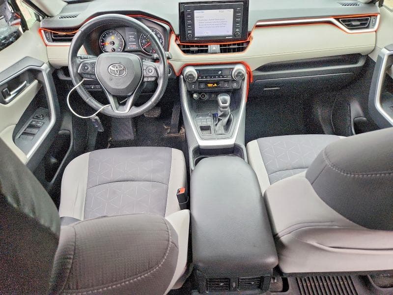 2020 TOYOTA RAV4 XLE XLE 8