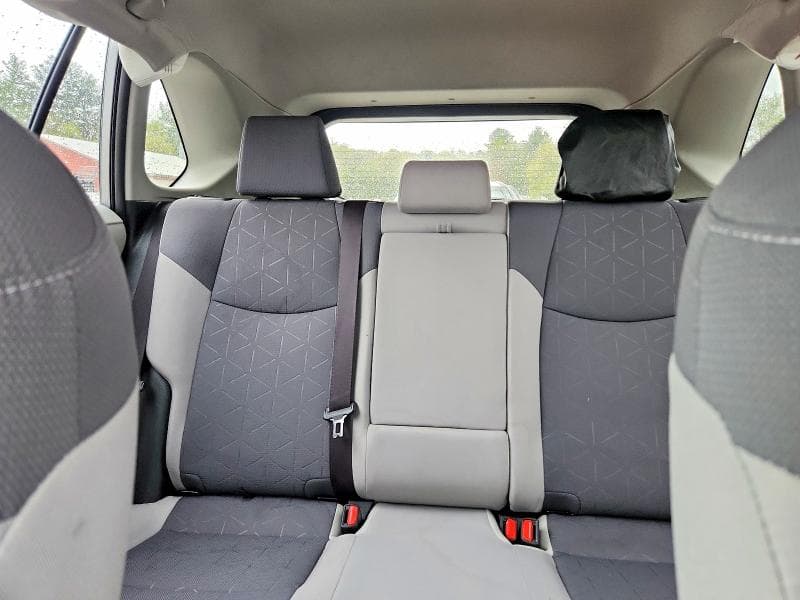 2020 TOYOTA RAV4 XLE XLE 10