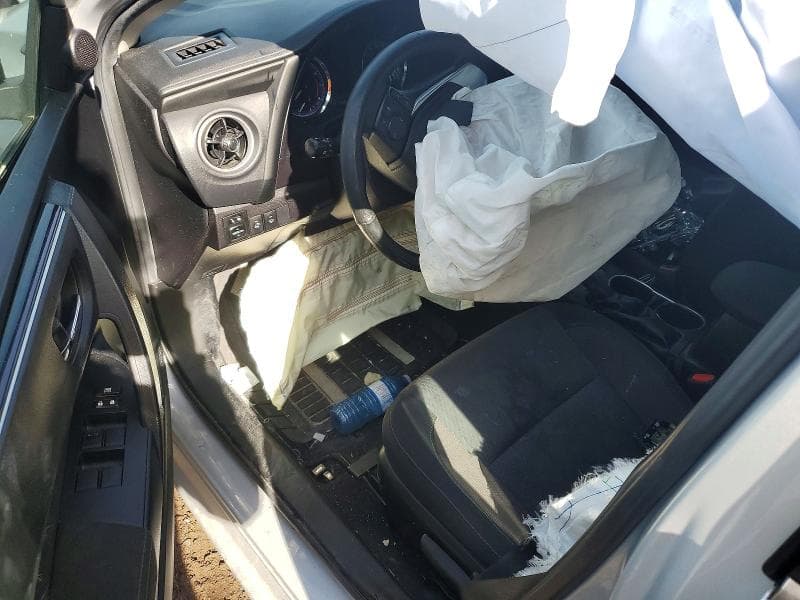 2019 TOYOTA COROLLA L 8