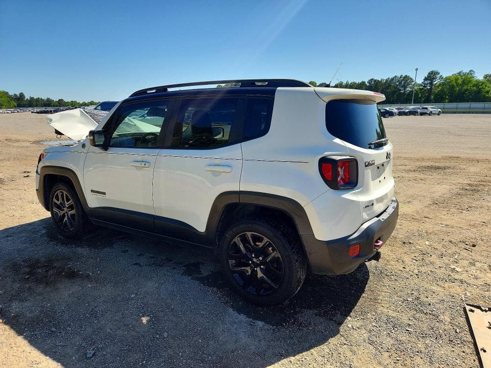 2017 JEEP RENEGADE TRAILHAWK 2