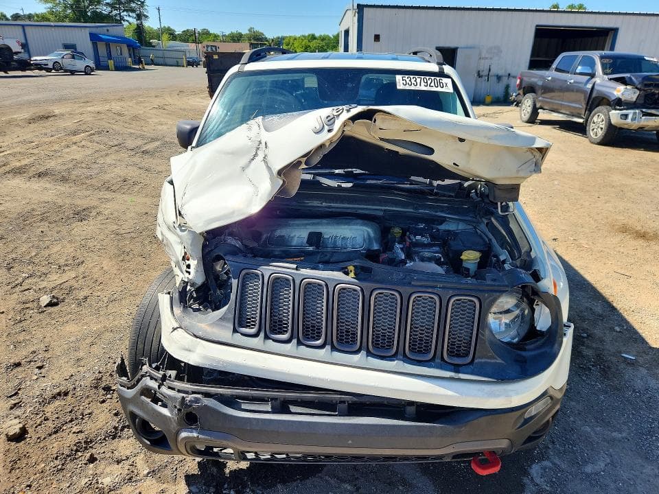 2017 JEEP RENEGADE TRAILHAWK 5