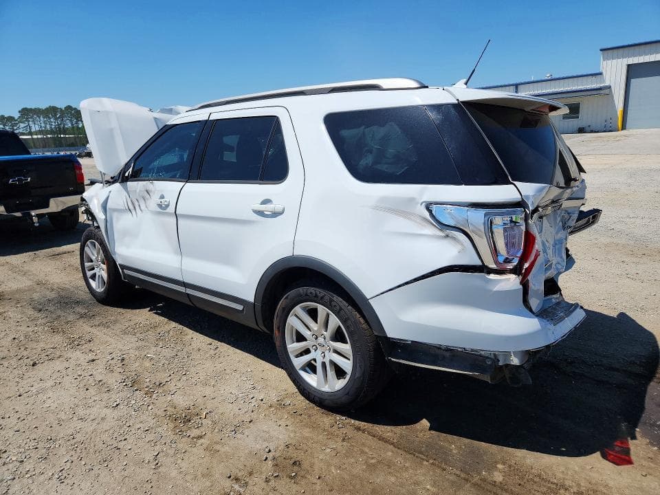 2019 FORD EXPLORER XLT 2