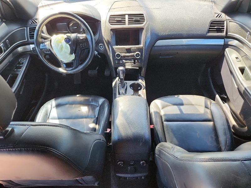 2019 FORD EXPLORER XLT 8