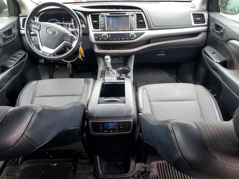 2019 TOYOTA HIGHLANDER LE PLUS 8