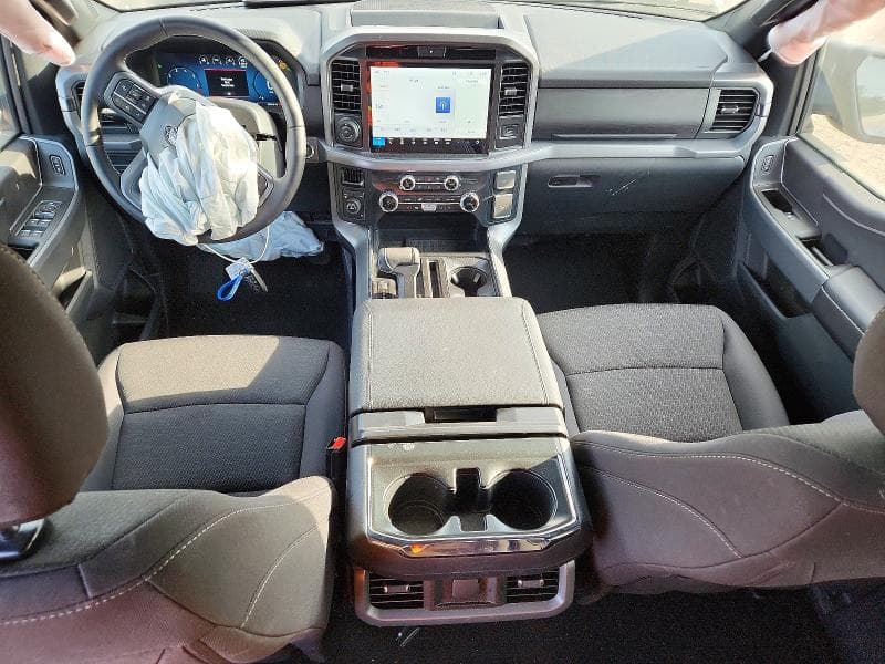 2025 FORD F150 XLT 8