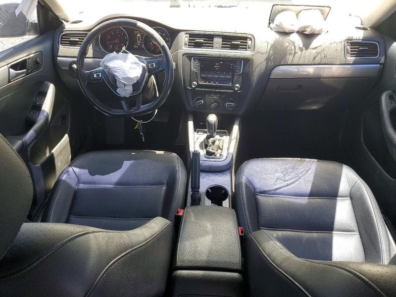 2017 VOLKSWAGEN JETTA SE 8
