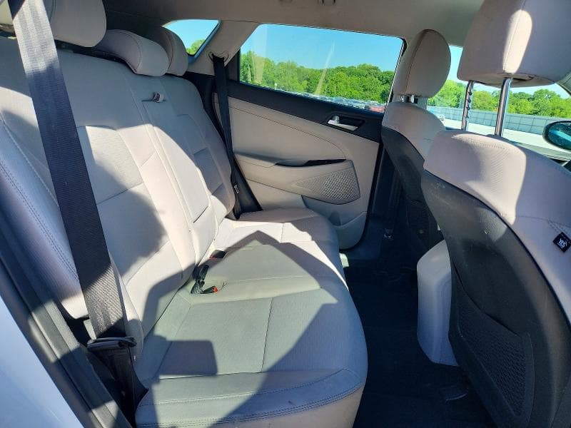 2020 HYUNDAI TUCSON SE SE 11