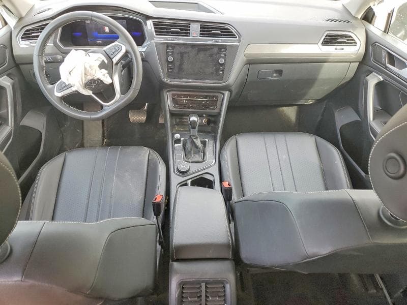 2023 VOLKSWAGEN TIGUAN SE 8