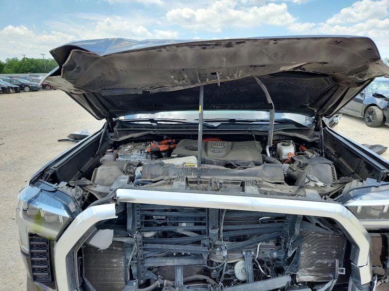2023 TOYOTA TUNDRA CREWMAX LIMITED 11
