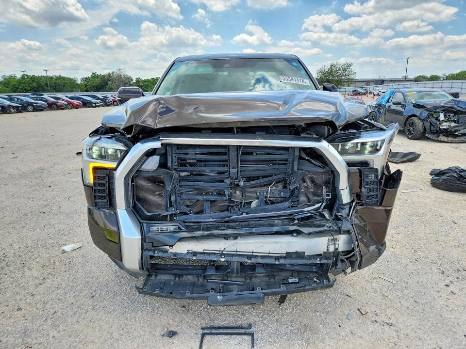 2023 TOYOTA TUNDRA CREWMAX LIMITED 5
