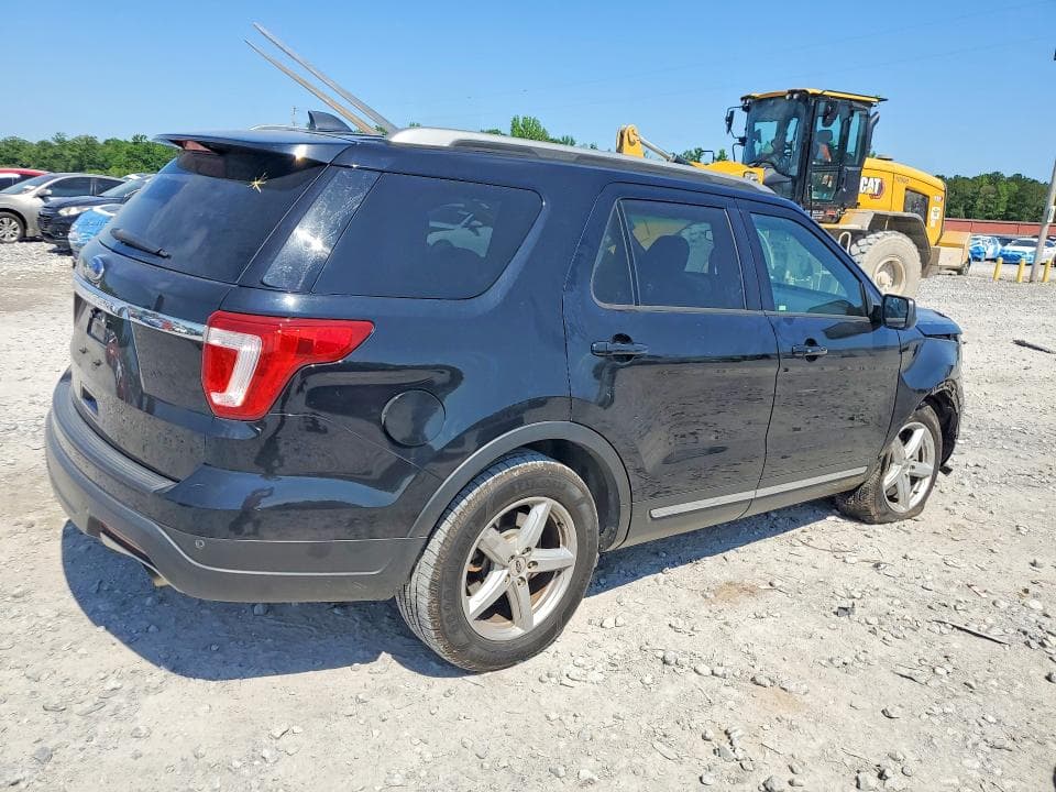 2018 FORD EXPLORER XLT 3