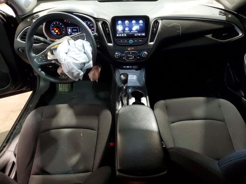 2022 CHEVROLET MALIBU LS 8