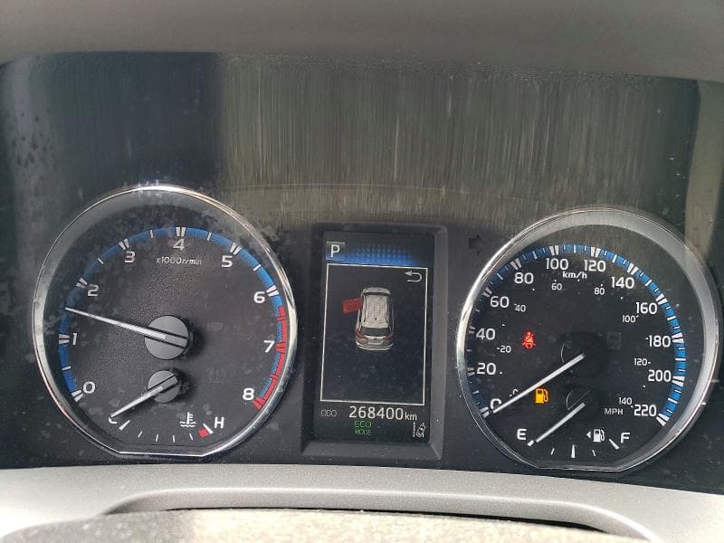 2017 TOYOTA RAV4 LE 9
