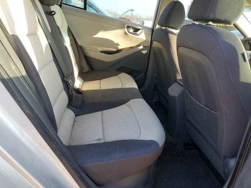 2017 HYUNDAI IONIQ HYBRID SEL 10