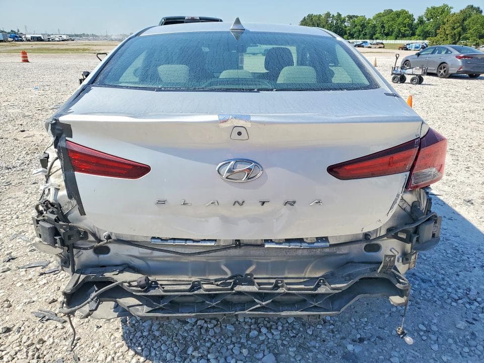 2019 HYUNDAI ELANTRA SEL SEL 6