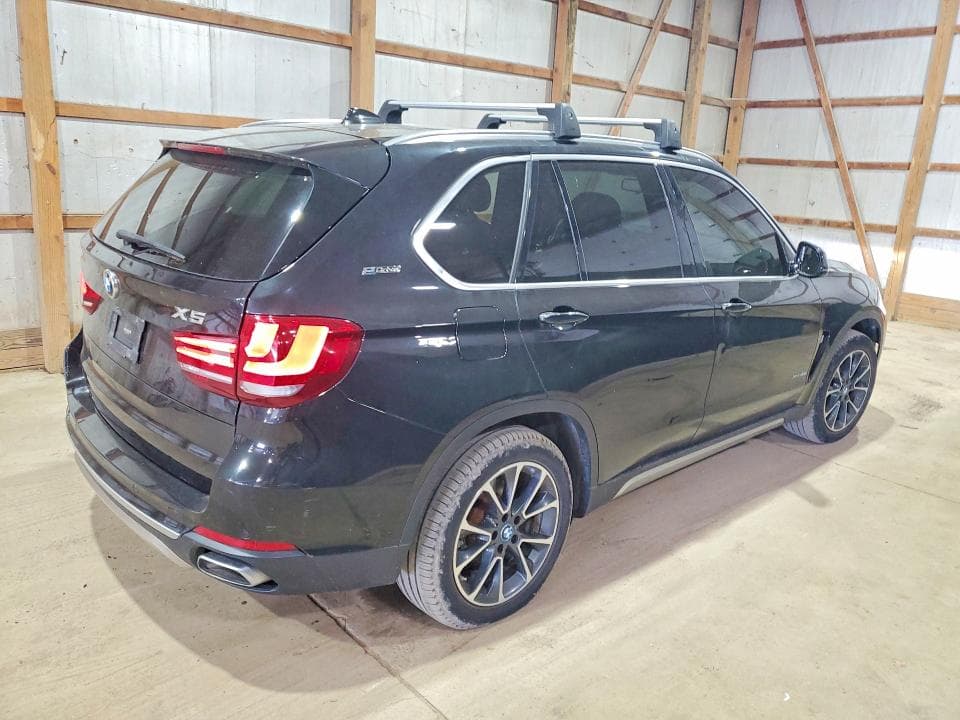 2017 BMW X5 XDR40E 3