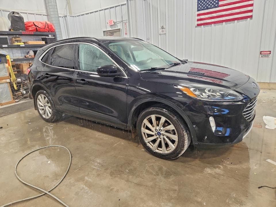2022 FORD ESCAPE TITANIUM 4