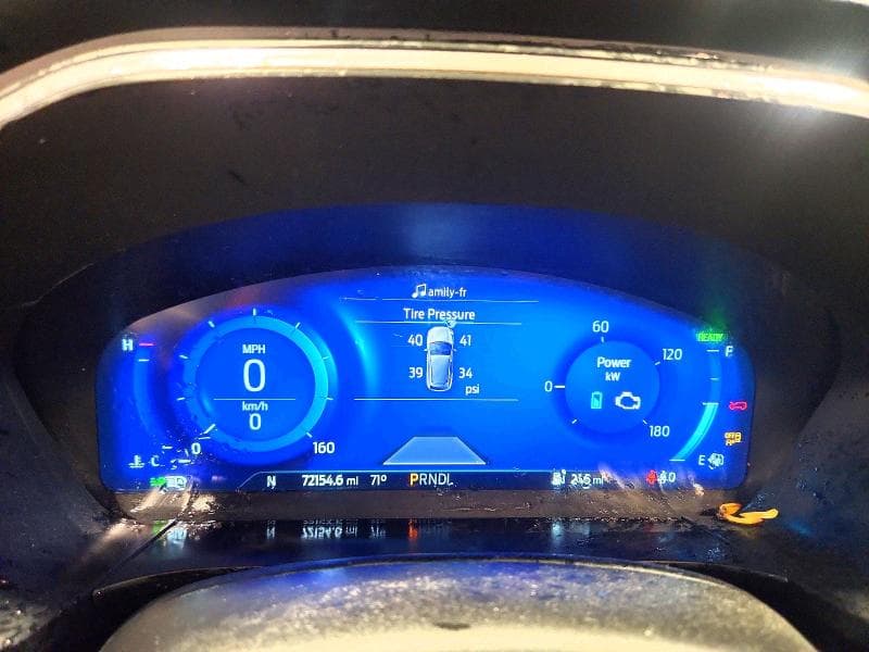 2022 FORD ESCAPE TITANIUM 9