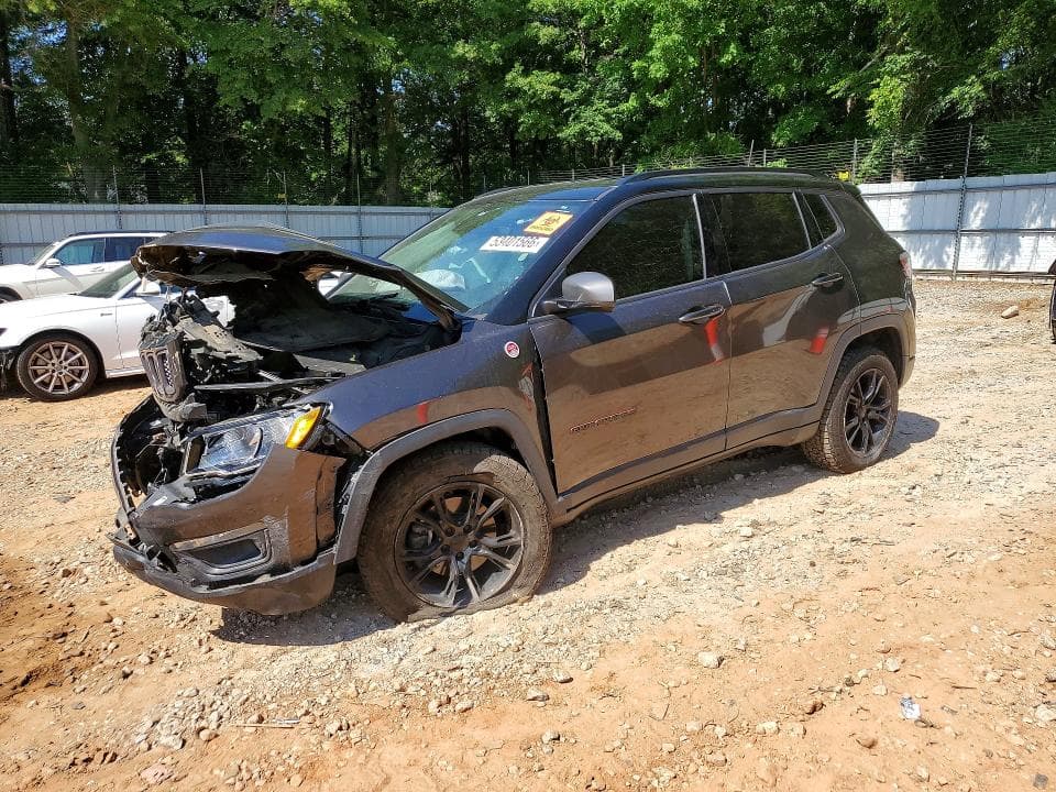 2019 JEEP COMPASS TRAILHAWK 1