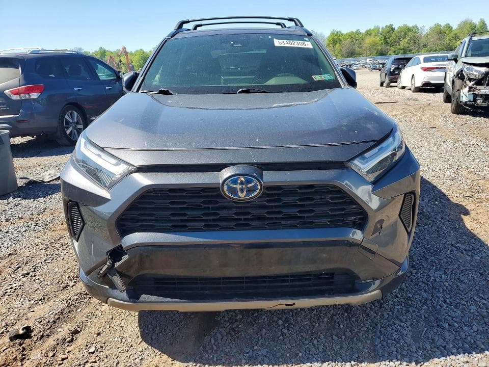 2023 TOYOTA RAV4 SE 5