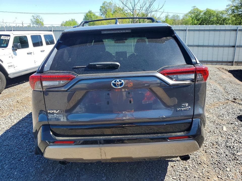 2023 TOYOTA RAV4 SE 6