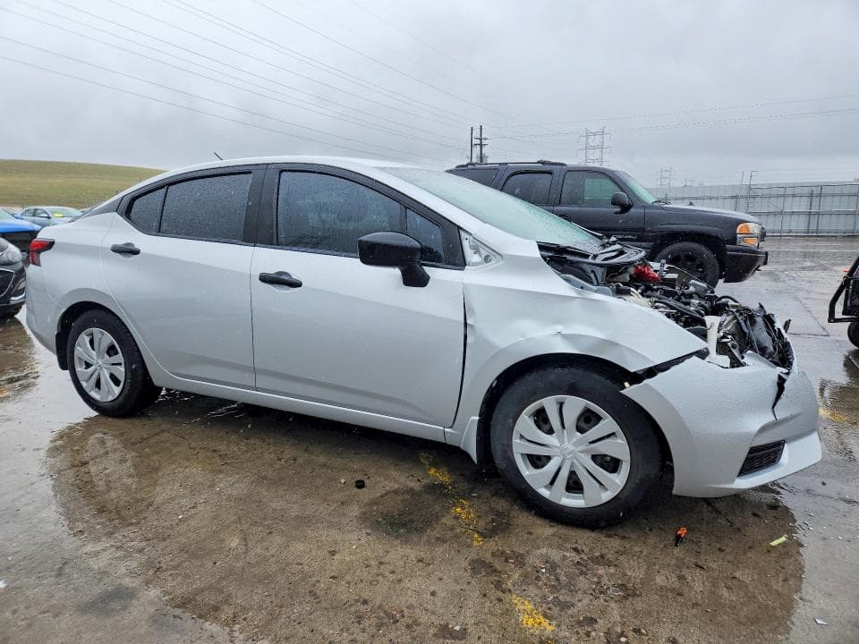 2021 NISSAN VERSA S S 4