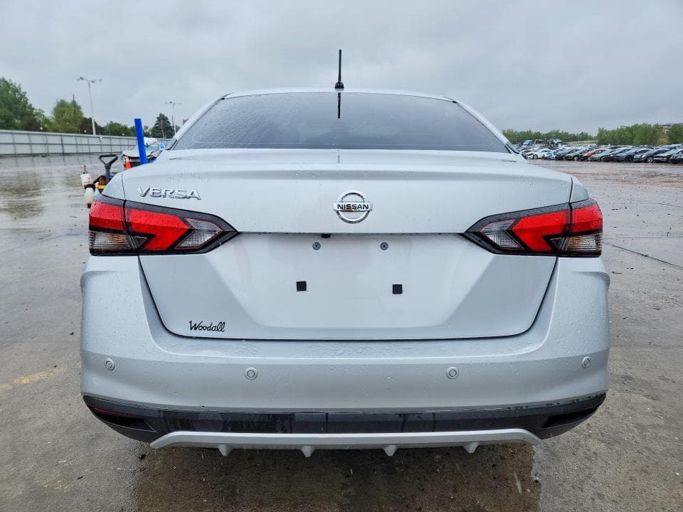 2021 NISSAN VERSA S S 6
