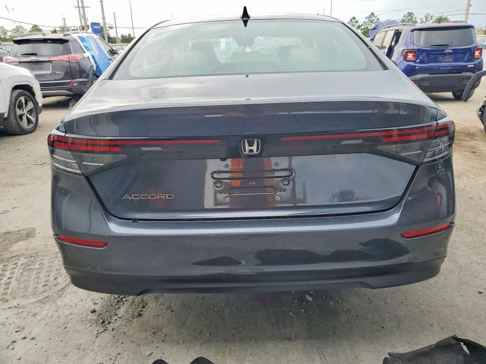 2025 HONDA ACCORD LX 6