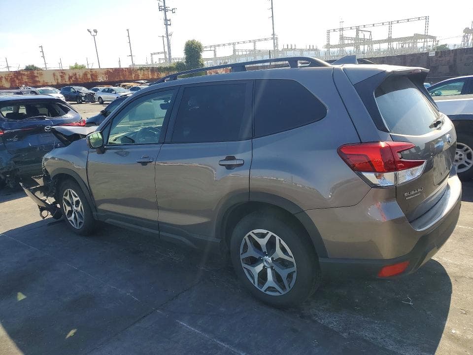 2023 SUBARU FORESTER PREMIUM 2