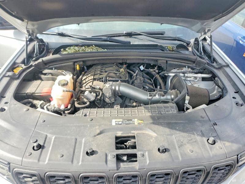 2023 JEEP GRAND CHEROKEE L LAREDO 12