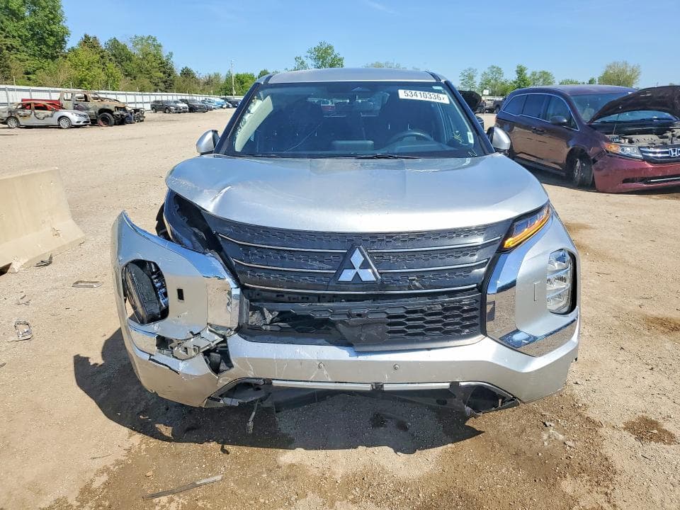 2022 MITSUBISHI OUTLANDER ES 5