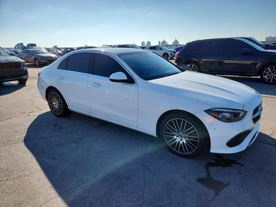 2024 MERCEDES-BENZ C 300 4