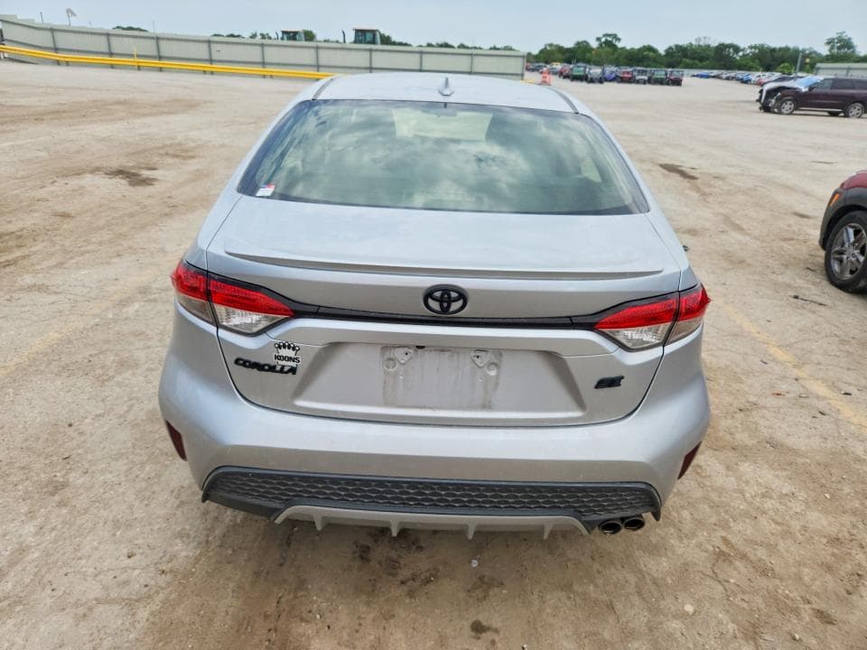 2022 TOYOTA COROLLA SE SE 6
