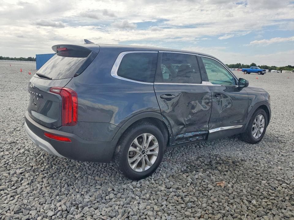 2022 KIA TELLURIDE LX 3