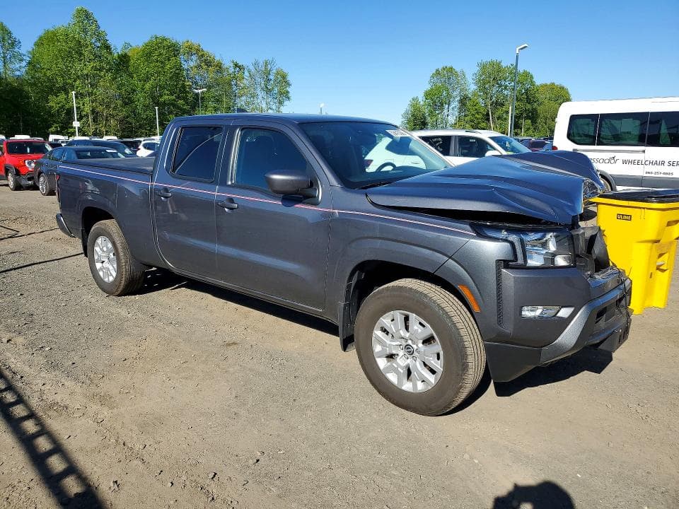 2023 NISSAN FRONTIER SV 4