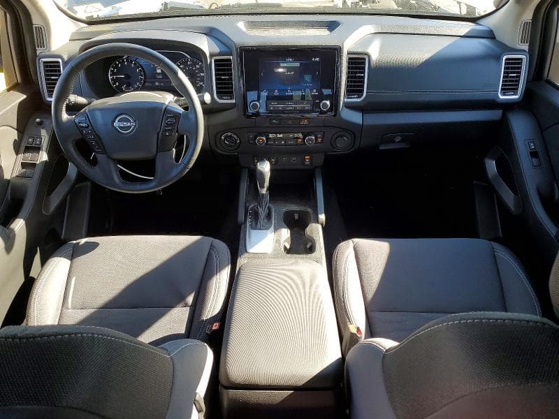 2023 NISSAN FRONTIER SV 8