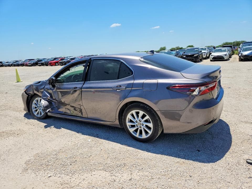 2024 TOYOTA CAMRY LE 2