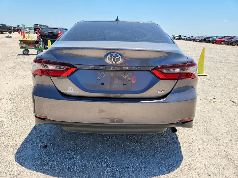 2024 TOYOTA CAMRY LE 6